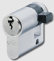 Jung Profil-Halbzylinder für Schlüsselschalter Schließungen sortiert
